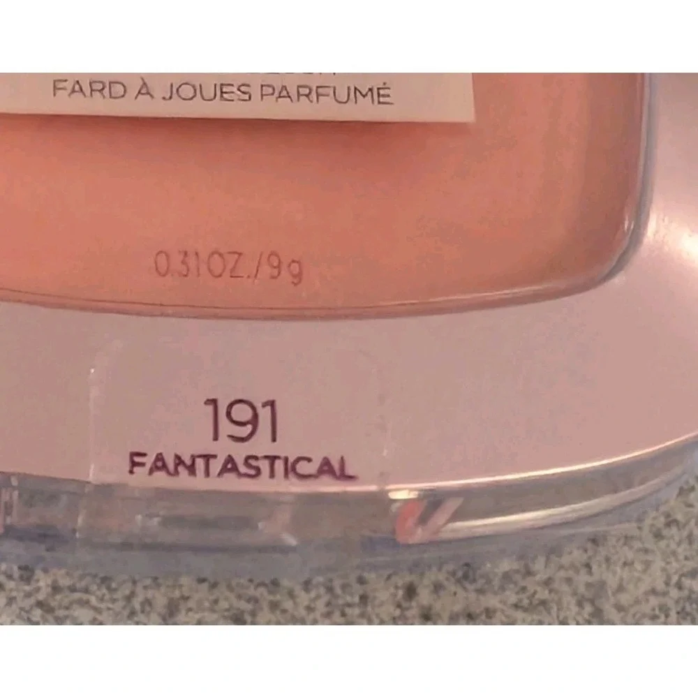 2 Lot L'Oréal Paris Cosmetics Paradise Enchanted Scented Blush #191 & #192 Peach